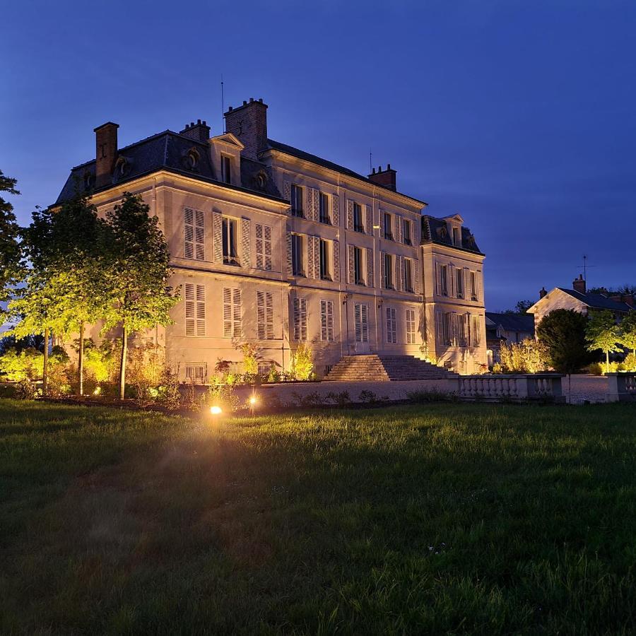 Château du Rollin Orléans Ouest- La Chapelle St Mesmin Exterior foto